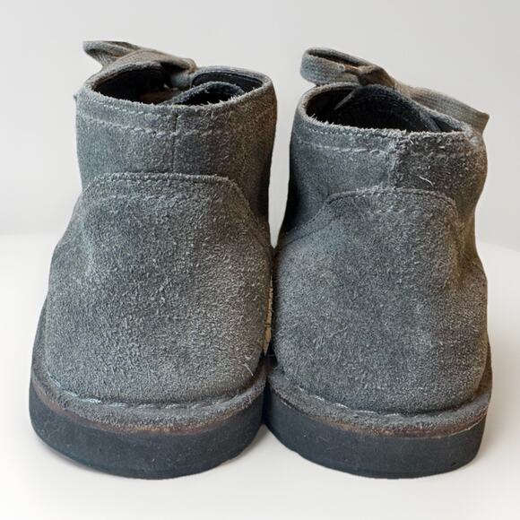John Varvatos Star USA Men\'s Gray Suede Chukka Ankle Boots Size 8M, EUC